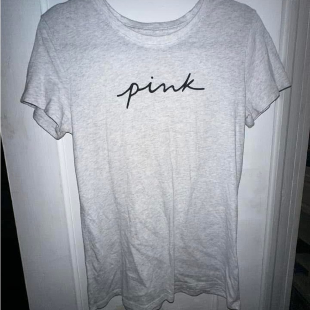 White/gray short sleeve